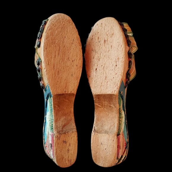 Rare 1940s Philippines Wedge Sandal Childs Shoe Hand Painted Carved Wood WWII - Picture 8 of 9